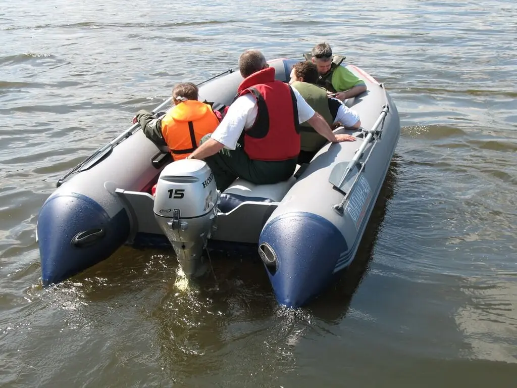 Надувные ПВХ лодки под мотор