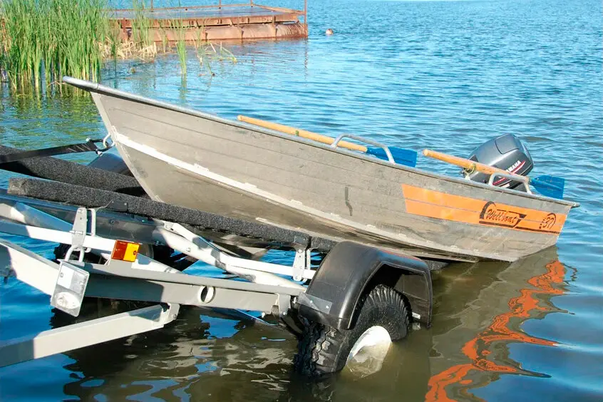 Прицепы для перевозки лодки, катера
