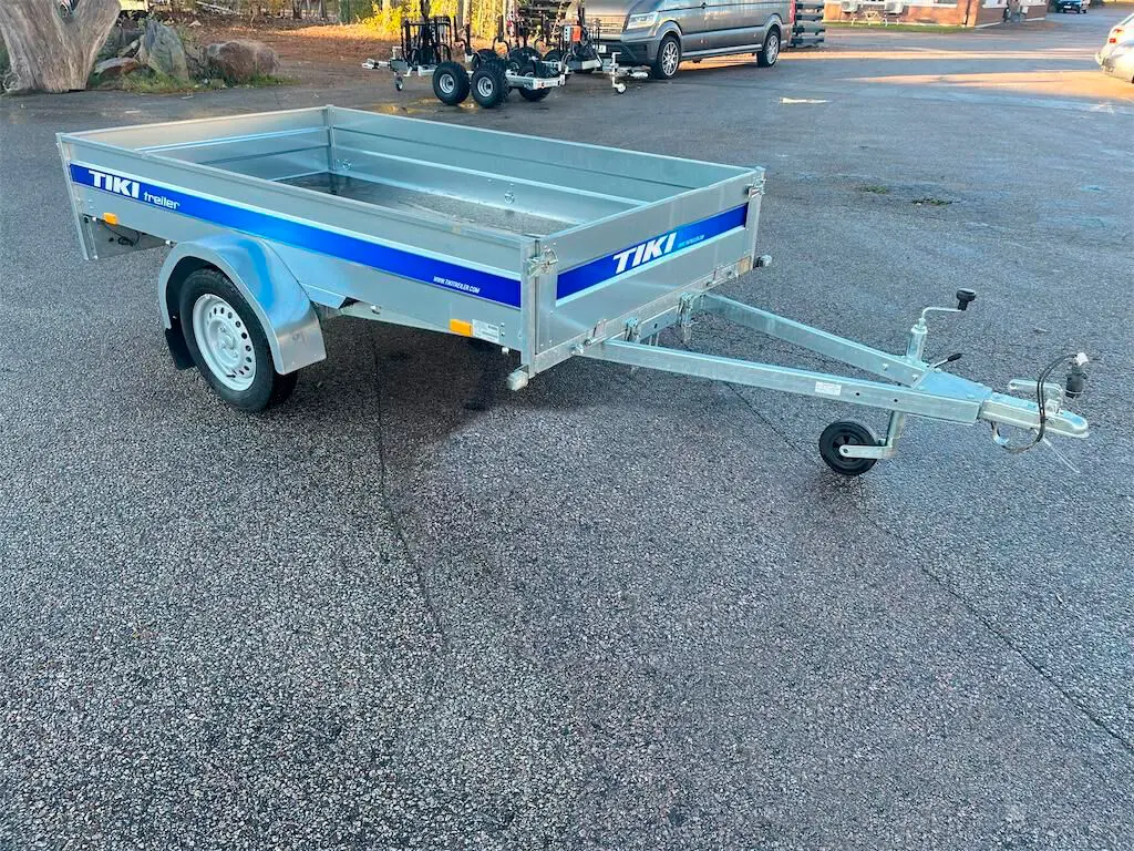 Прицепы Tiki