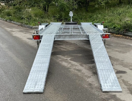 Двухосный прицеп спец назначения с тормозом ЛАВ 81021A