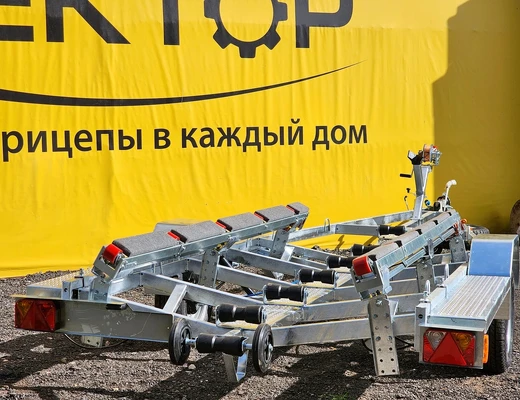 Одноосный прицеп для водной техники с тормозом ЛАВ 81016 с ложементом