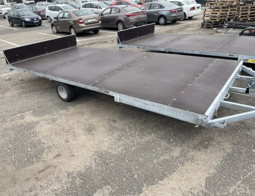 Одноосный прицеп специального назначения с тормозом ЛАВ 81019