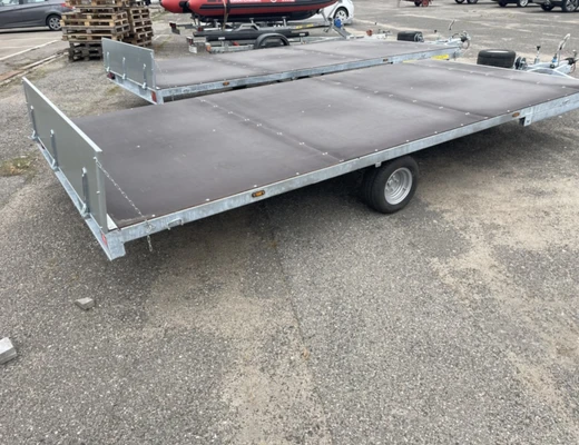 Одноосный прицеп специального назначения с тормозом ЛАВ 81019