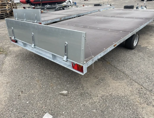 Одноосный прицеп специального назначения с тормозом ЛАВ 81019