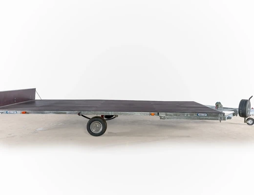 Одноосный прицеп специального назначения с тормозом ЛАВ 81019