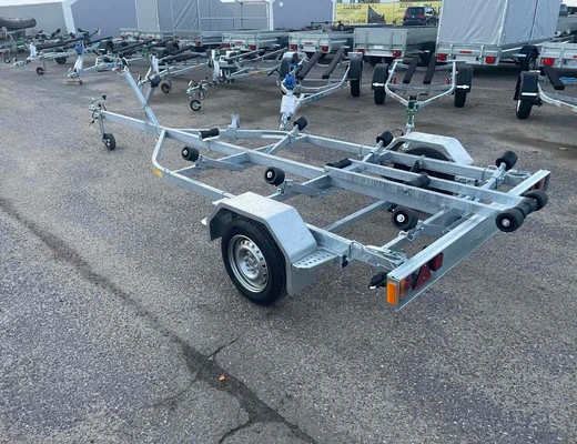 Одноосный прицеп для водной техники без тормоза ЛАВ 81014A ролики
