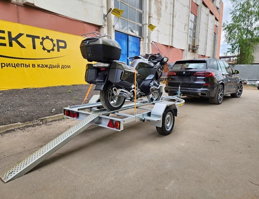Одноосный прицеп специального назначения без тормоза ЛАВ 81012 Мото R13