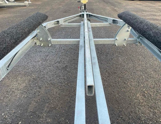 Прицеп Экспедиция Речник 113400  без тормоза (комплектация полная)