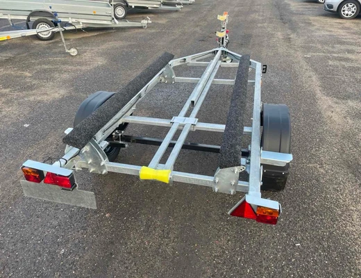 Прицеп Экспедиция Речник 113400  без тормоза (комплектация полная)