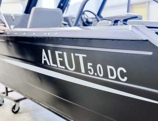 Катер ALEUT 5.0 DC
