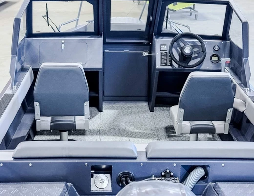 Катер ALEUT 5.0 DC