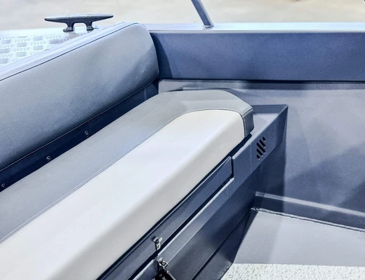 Катер ALEUT 5.0 DC