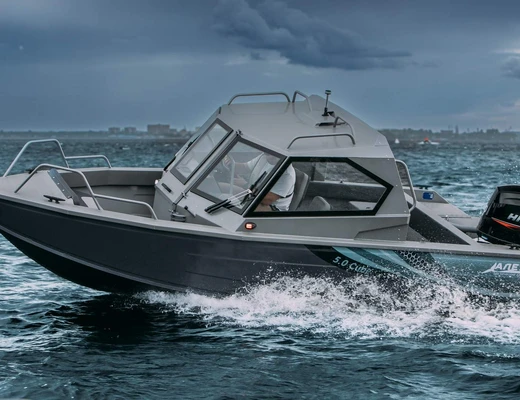 Катер ALEUT 5.0 Cube