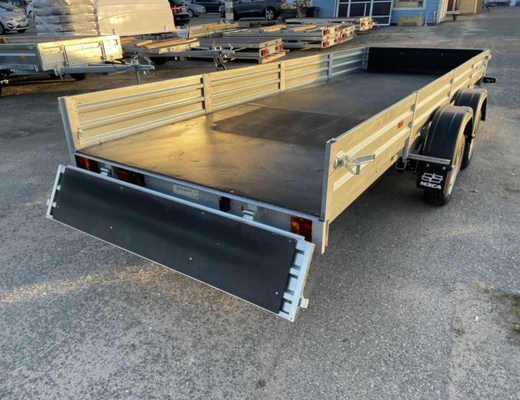 Прицеп для стройматериалов и коммерческих перевозок МЗСА 817735.022