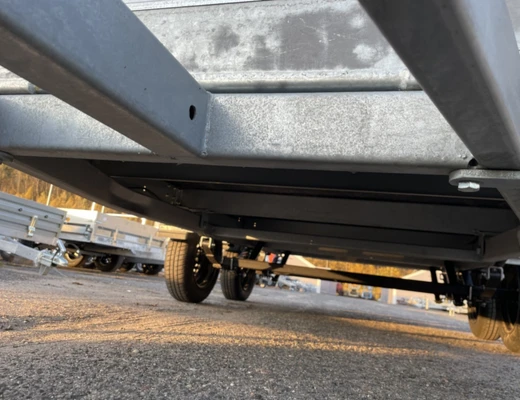 Прицеп для стройматериалов и коммерческих перевозок МЗСА 817735.022