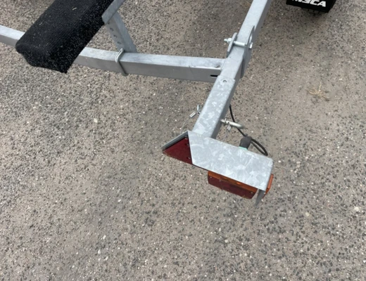 Прицеп для лодок и катеров МЗСА 81771E.101 без тормоза