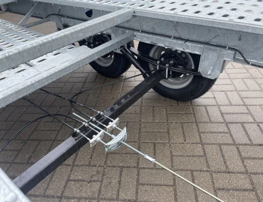 Прицеп автовоз на 1 автомобиль от 4.0-до 6.0 метра