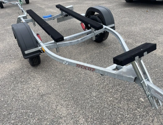 Прицеп Treiler Модель 829440 Исполнение Дельфин 3,9 рес с ПВХ упорами