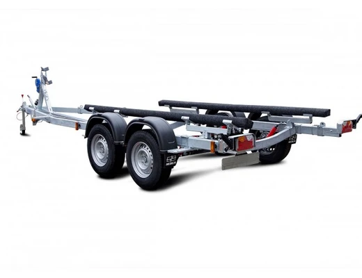 Прицеп для лодок и катеров МЗСА L 7022-2.25.611 с тормозом