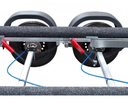 Прицеп для лодок и катеров МЗСА L 8022-2.25.501 с тормозом