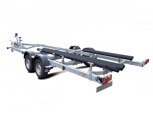 Прицеп для катеров и яхт МЗСА L 9025-2.35.401 с тормозом