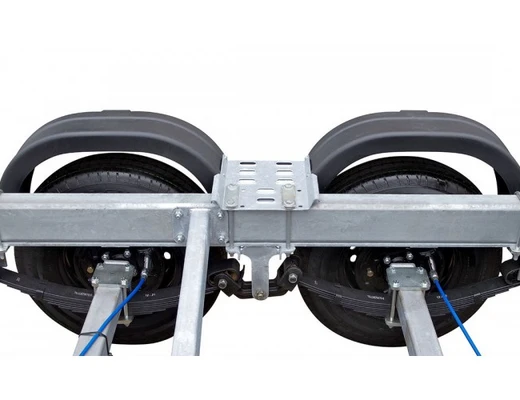 Прицеп для катеров и яхт МЗСА L 9025-2.35.401 с тормозом