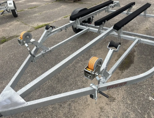 Прицеп Treiler Модель 82944E Исполнение Дельфин ДУО