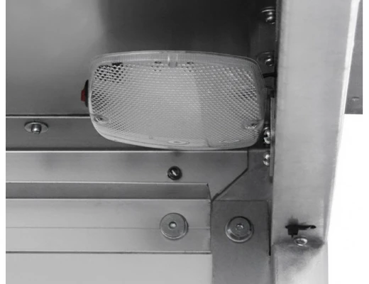 Двухосный промтоварный фургон (кузов: 7,9 м3) МЗСА 817784.001