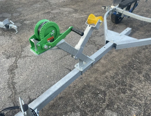 Прицеп Treiler Модель 82944С Исполнение Дельфин 4,2 рес