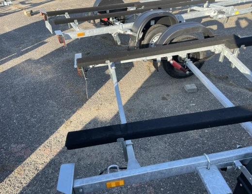 Прицеп Treiler Модель 82944H Исполнение Дельфин 5,2-Н КОМПЛЕКС рес