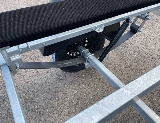 Прицеп Treiler Модель 82944С Исполнение Ёрш 4,7- 4,85*1,6м для лодок и катеров до 4,5м