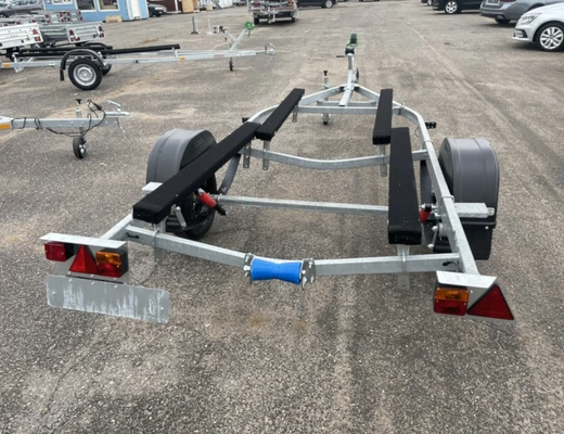 Прицеп Treiler Модель 82944С Исполнение Дельфин 5,5 ОПТИМА рес