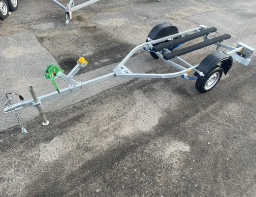 Прицеп Treiler Модель 829440 Исполнение Дельфин 3,9 рес