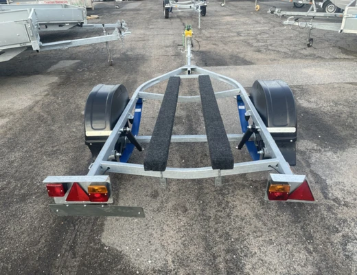 Прицеп Treiler Модель 829440 Исполнение Дельфин 3,9 рес