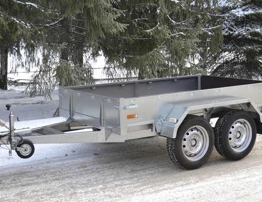 Прицеп бортовой двухосный с тормозом ССТ-7132-18 (платформа Ш=1510 мм)