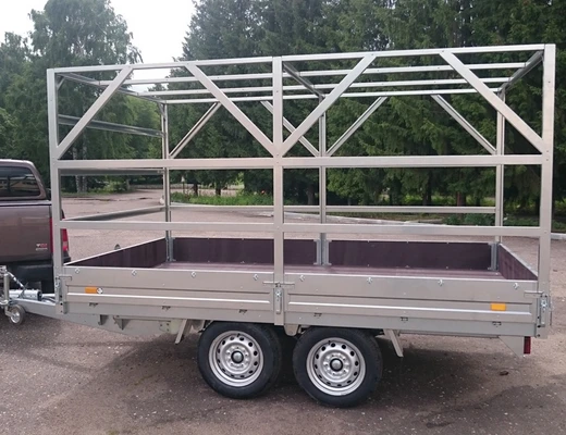 Прицеп бортовой двухосный с тормозом ССТ-7132-36 (платформа Ш=2047 мм)