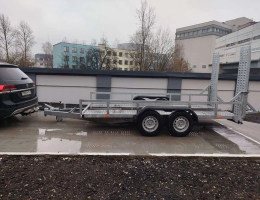 Прицеп для перевозки спецтехники, авто и грузов