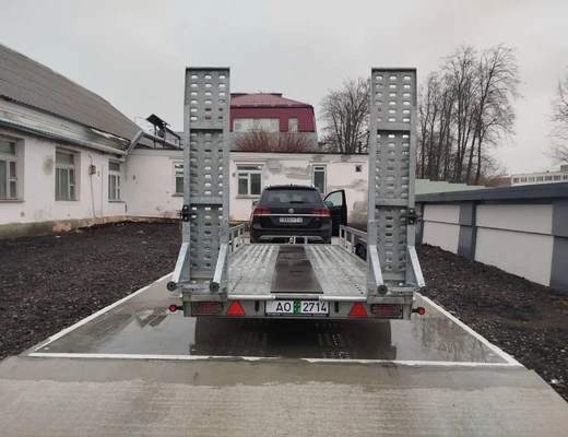 Прицеп для перевозки спецтехники, авто и грузов