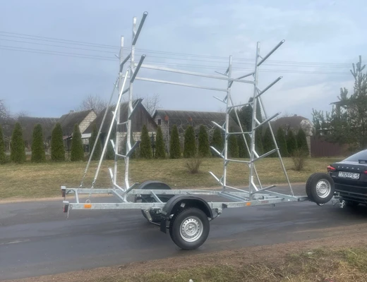 Прицеп для перевозки байдарок, каноэ, каяков и лодок